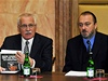 Prezident Václav Klaus (vlevo) se svým tajemníkem Ladislavem Jaklem v jednací síni Ústavního soudu v Brně, který 25. listopadu projednával soulad Lisabonské smlouvy s českým ústavním pořádkem. | na serveru Lidovky.cz | aktuální zprávy Prezident Václav Klaus (vlevo) se svým tajemníkem Ladislavem Jaklem v jednací síni Ústavního soudu v Brně, který 25. listopadu projednával soulad Lisabonské smlouvy s českým ústavním pořádkem. | na serveru Lidovky.cz | aktuální zprávy